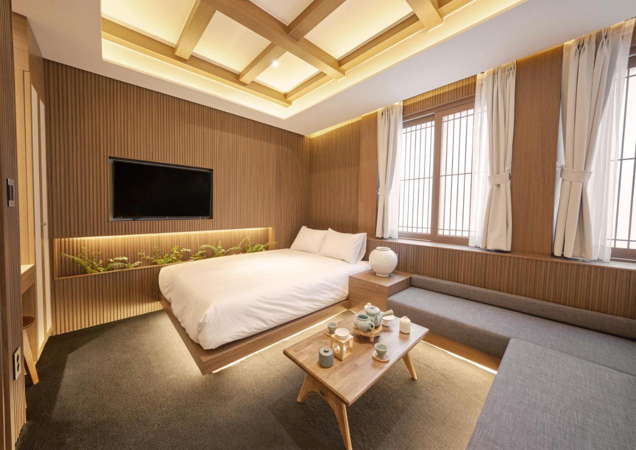 Uh Suite The Myeongdong โซล ภายนอก รูปภาพ